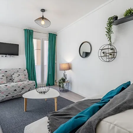 Le Levantés Par Dodo-a-cassis Cassis