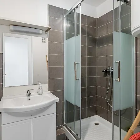 Le Levantés Par Dodo-a-cassis